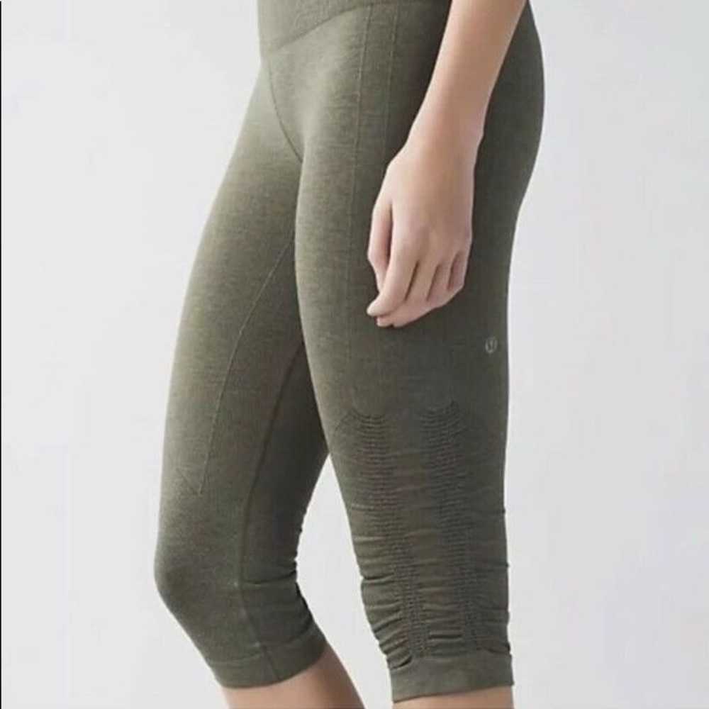LULULEMON In the Flow Seamless Leggings